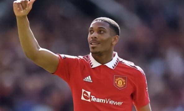 现出了超乎 现出了超乎